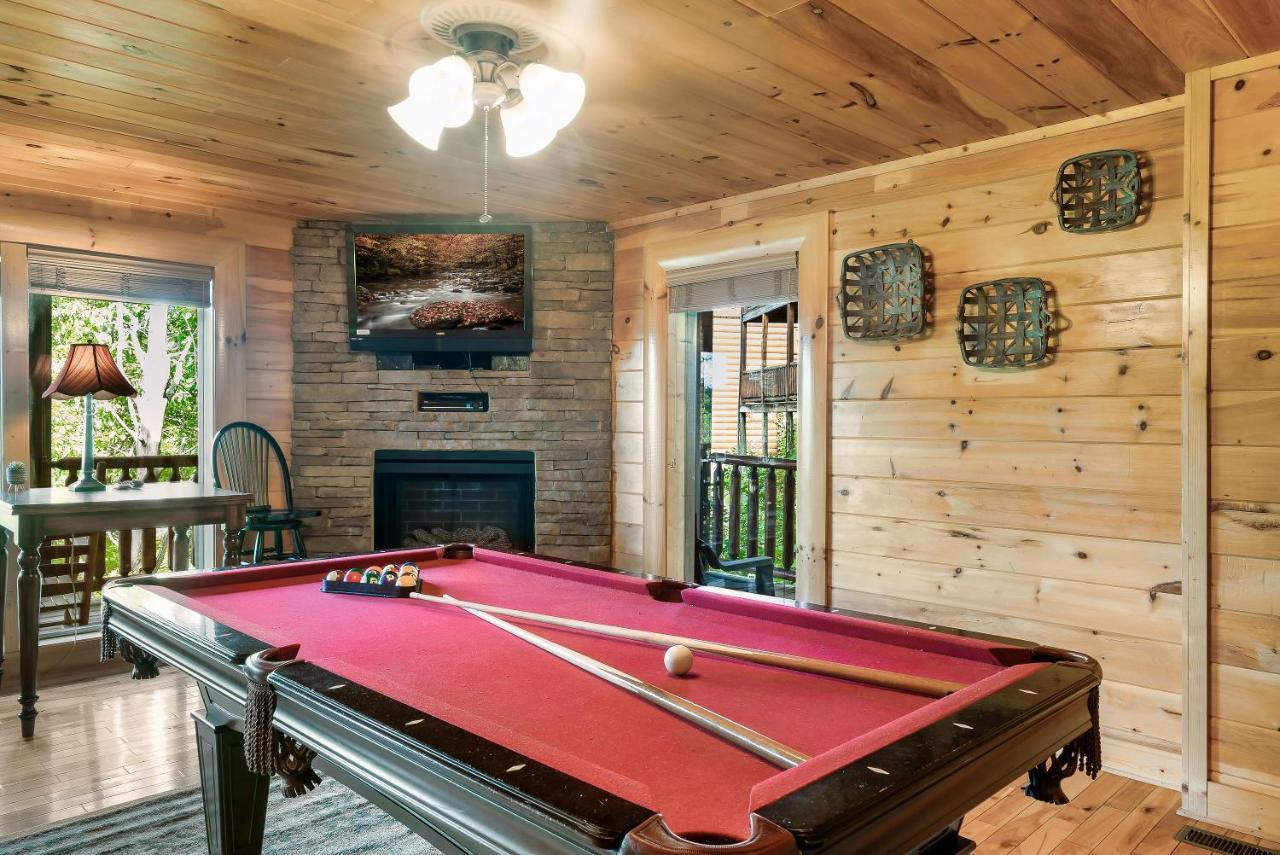 Summer Sale! Pool, Sauna, View, Hottub, Game Севьервилл Экстерьер фото